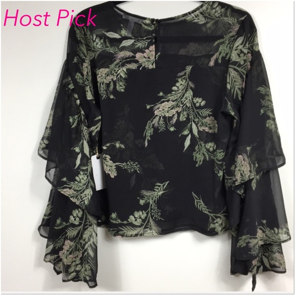 Leith Tops - 🆕Leith>Sheer layer bell sleeve boho NWT